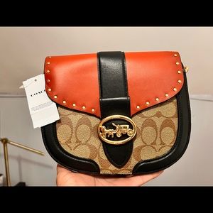 Coach Georgie Saddle Bag Signature Canvas W Rivets